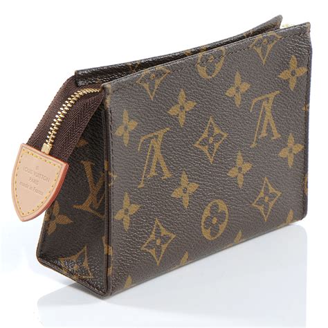 louis vuitton toiletry bag with chain|Louis Vuitton toiletry pouch 15.